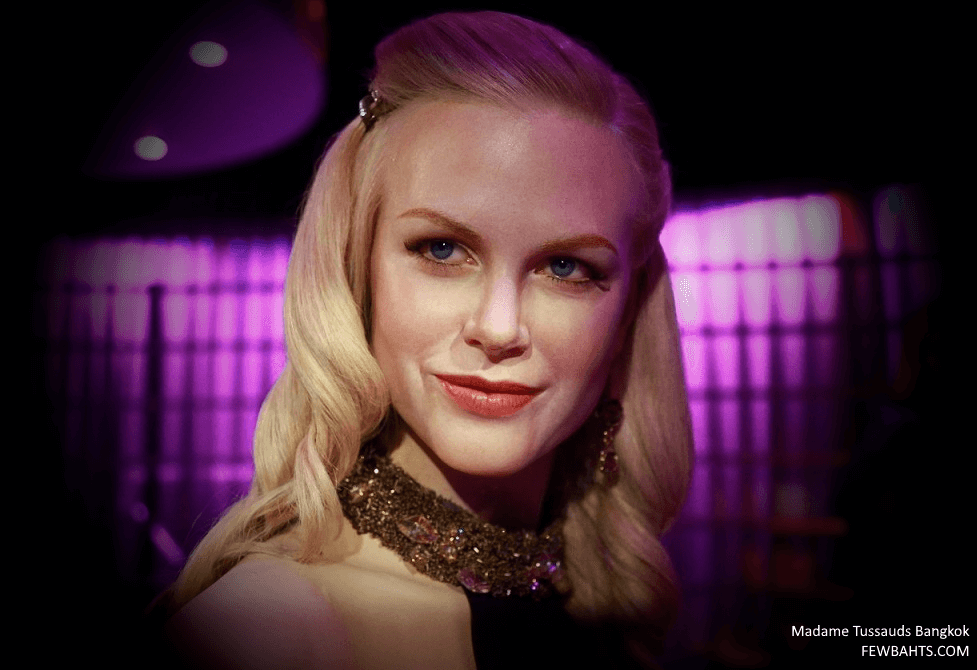 Madame Tussauds in Bangkok features over 70 wax figures of famous people. See the statues list, ticket price, location and working hours.