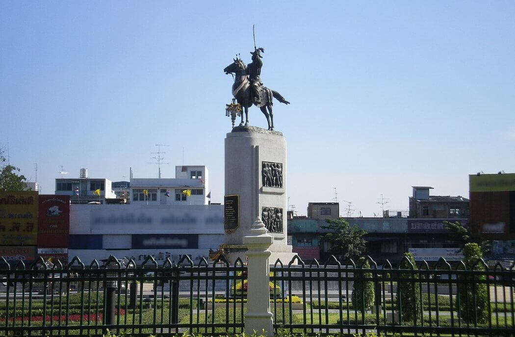 King Taksin the Great Monument