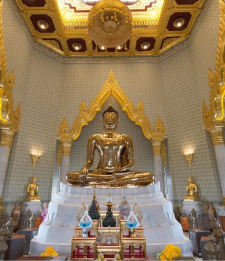 Temple of Golden Buddha - Wat Traimit | Tourism in Bangkok